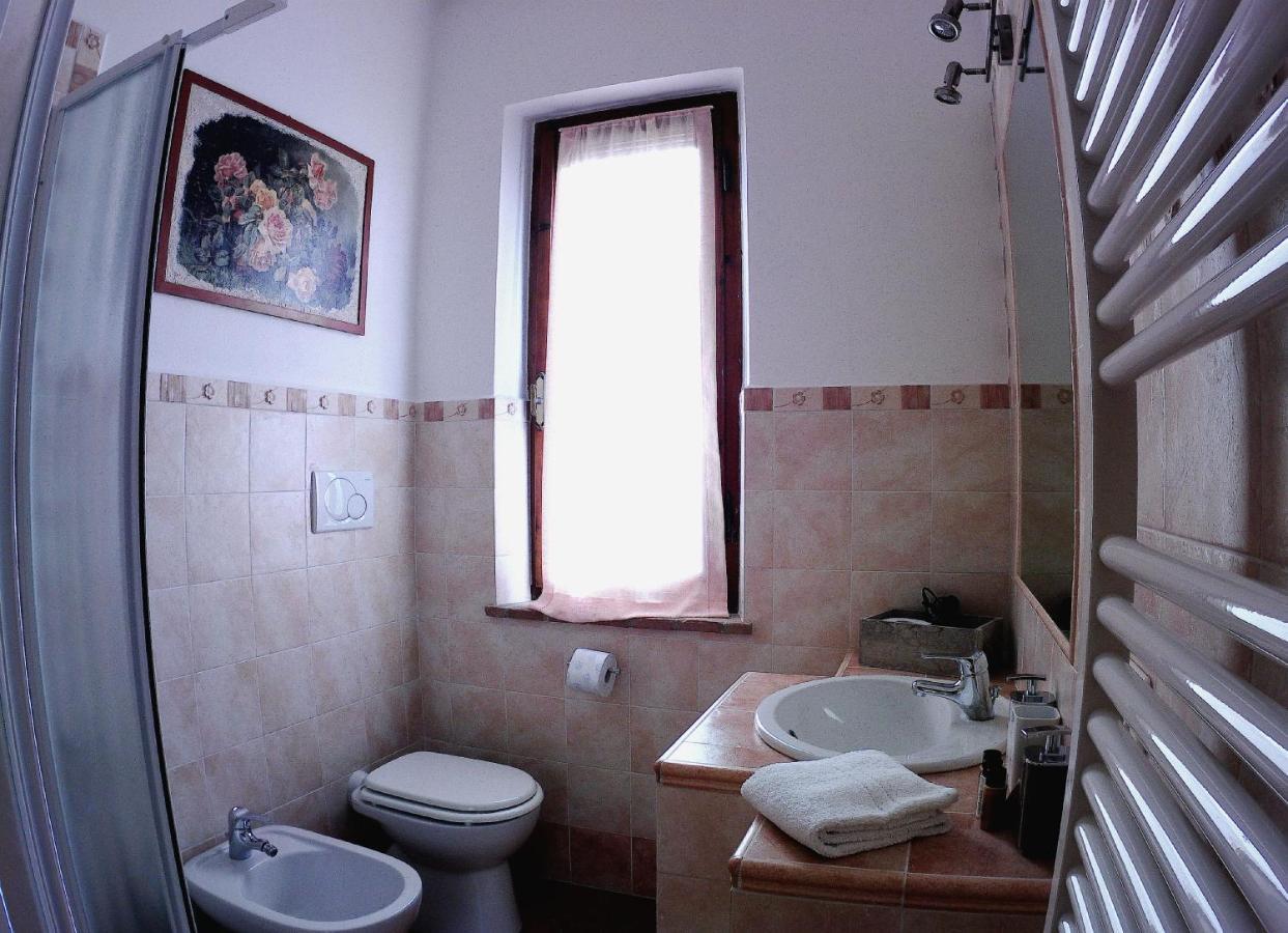 Bed and Breakfast La Casa Tra Gli Ulivi Кортона Экстерьер фото
