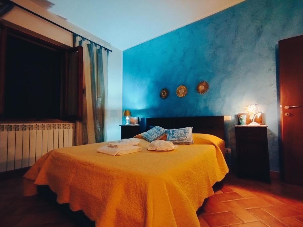 Bed and Breakfast La Casa Tra Gli Ulivi Кортона Экстерьер фото
