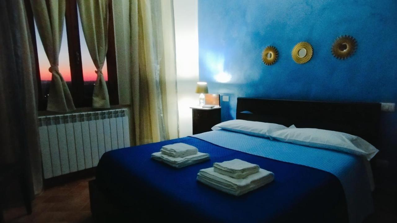 Bed and Breakfast La Casa Tra Gli Ulivi Кортона Экстерьер фото