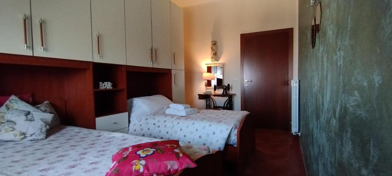Bed and Breakfast La Casa Tra Gli Ulivi Кортона Экстерьер фото